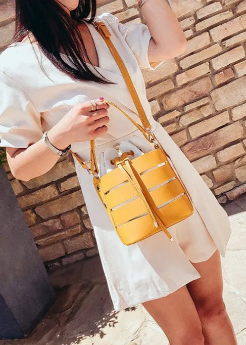 Nova – Structured Bucket Bag with Canvas Pouch
