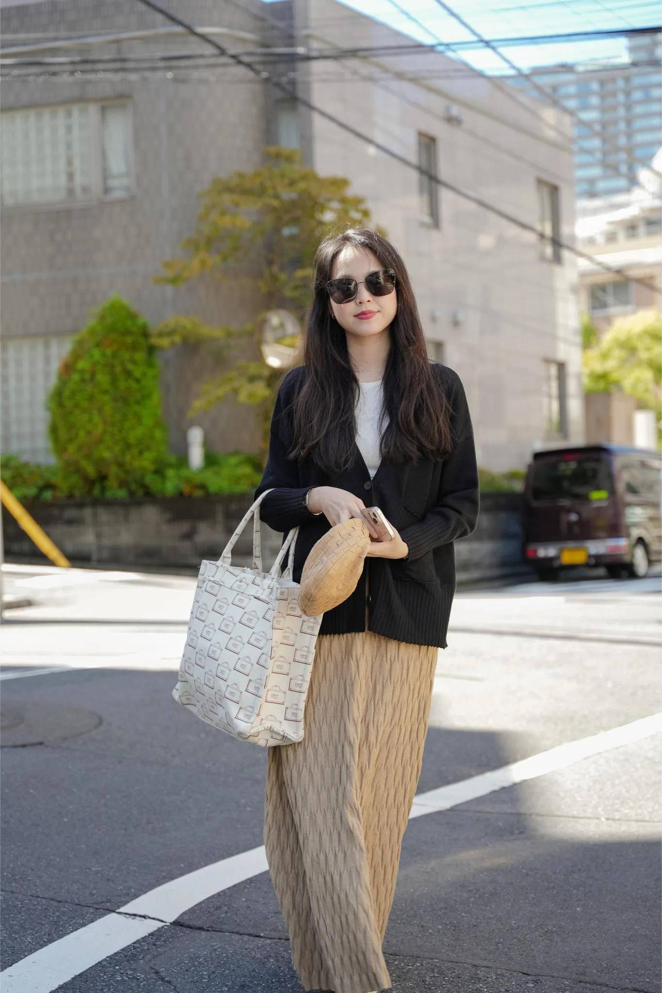 PETIT MOI TOTE BAG IN CLASSIC MONOGRAM