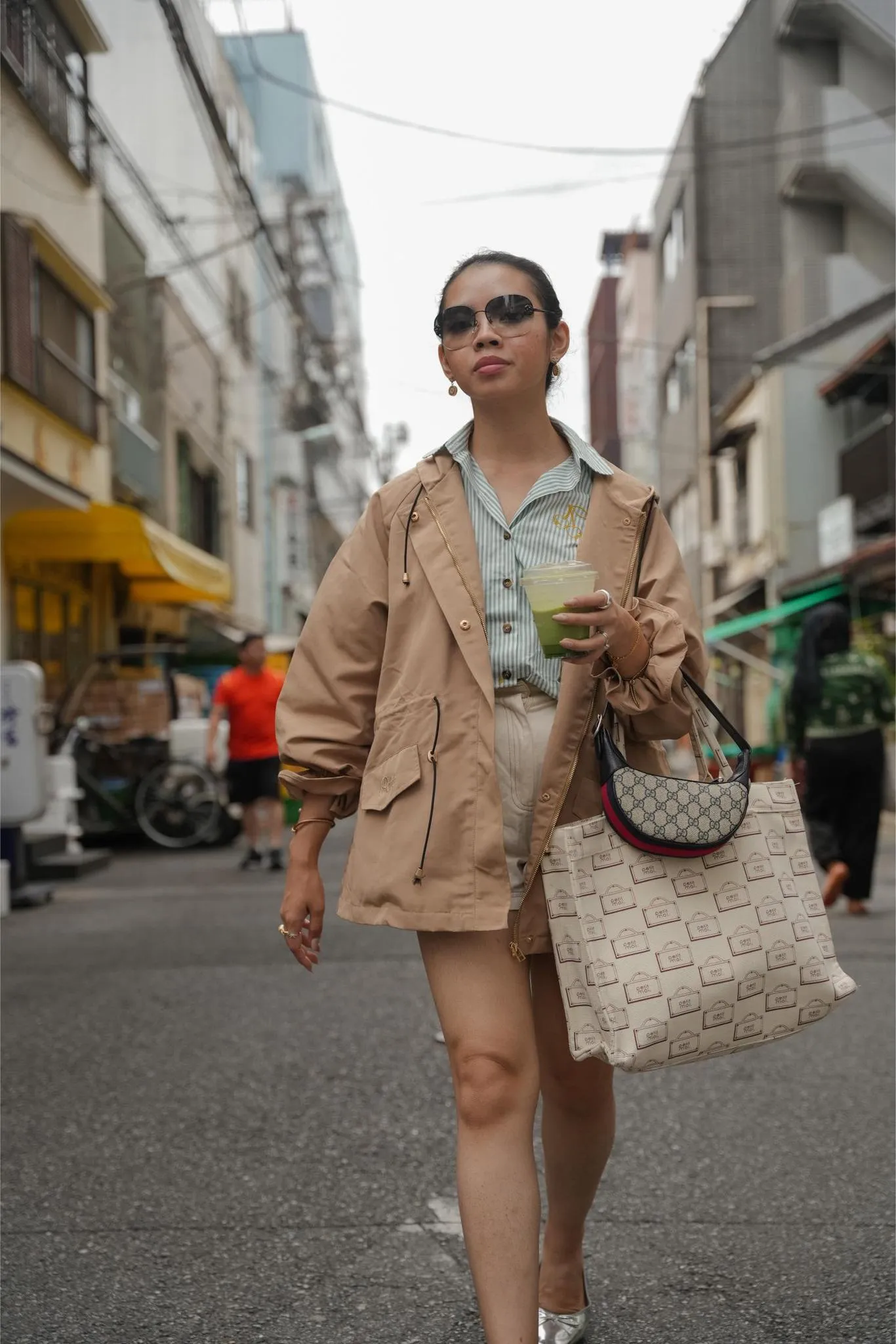 PETIT MOI TOTE BAG IN CLASSIC MONOGRAM