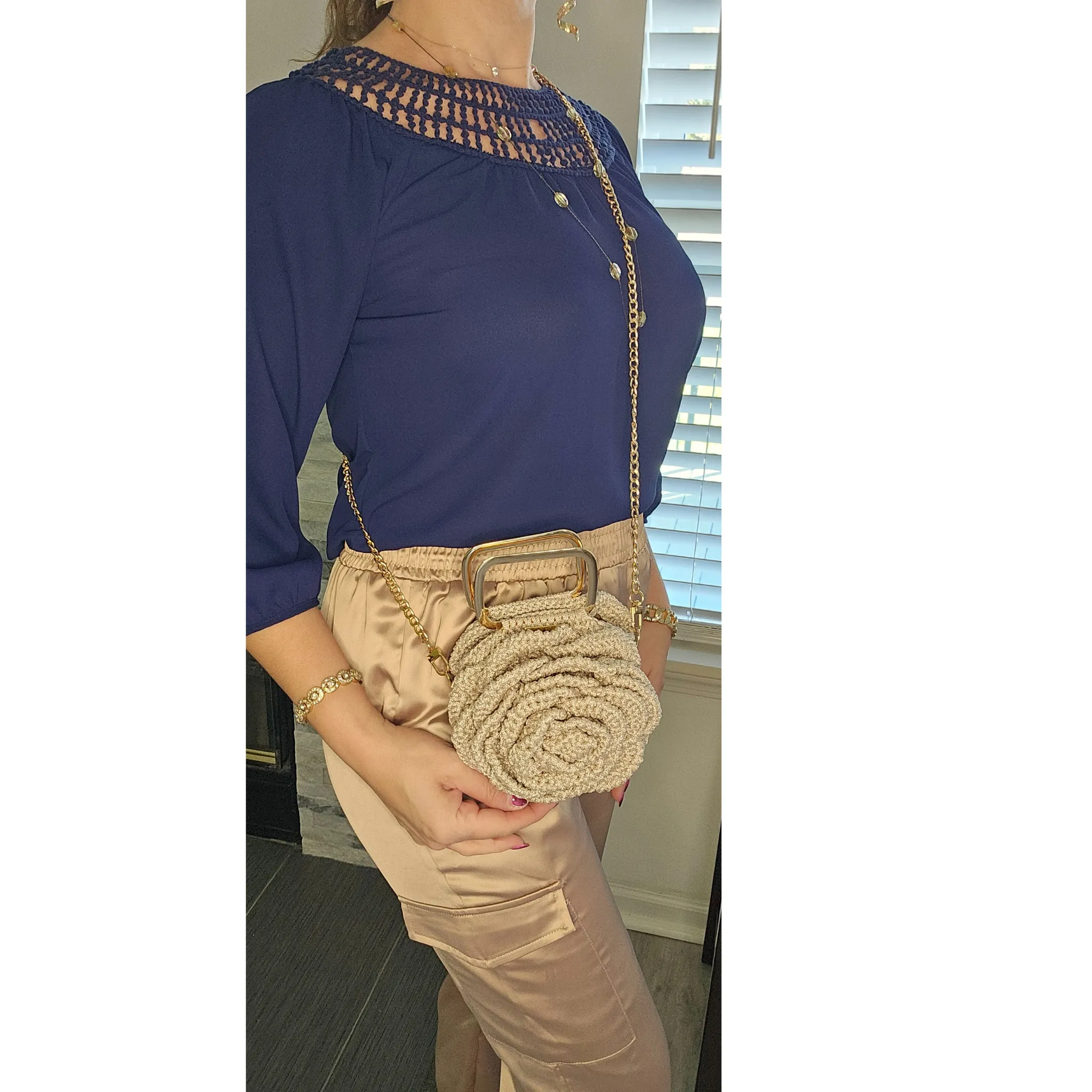 Petite Bloom Macramé Tote – Classic Bloom (With Handle)