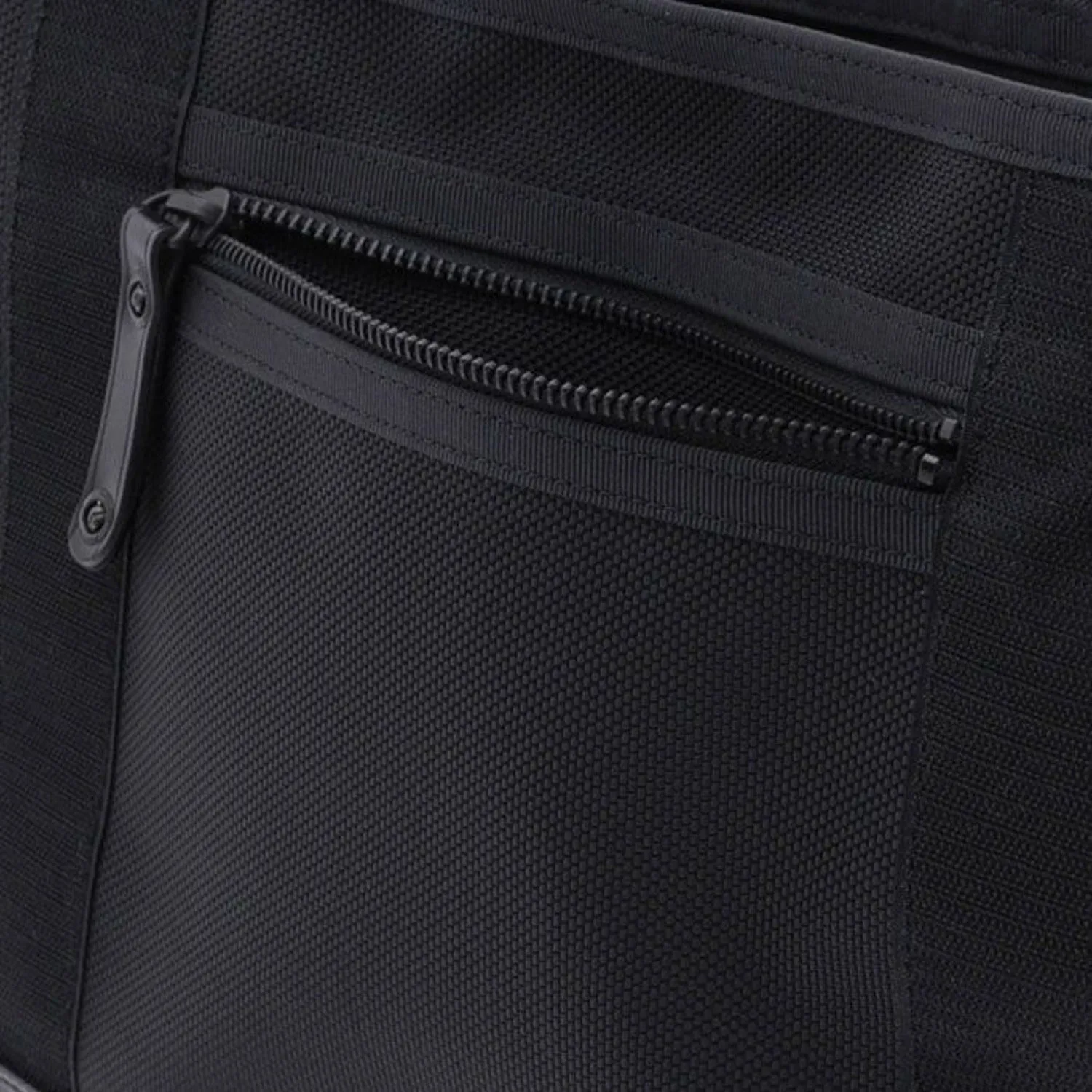 Porter Heat Messenger Bag Small Black
