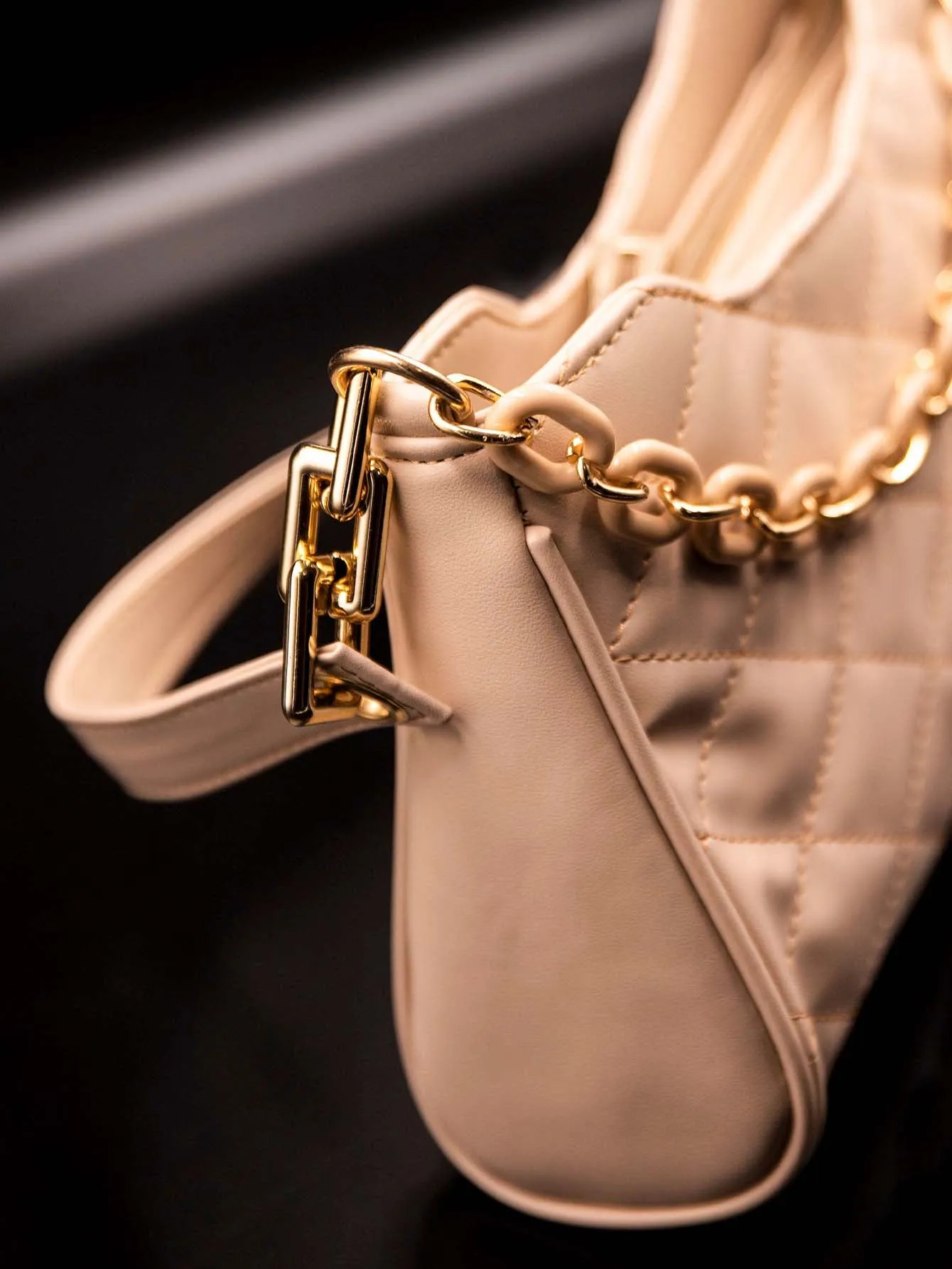 Quilted Chain Decor Baguette Bag - Beige  - FD ⚡