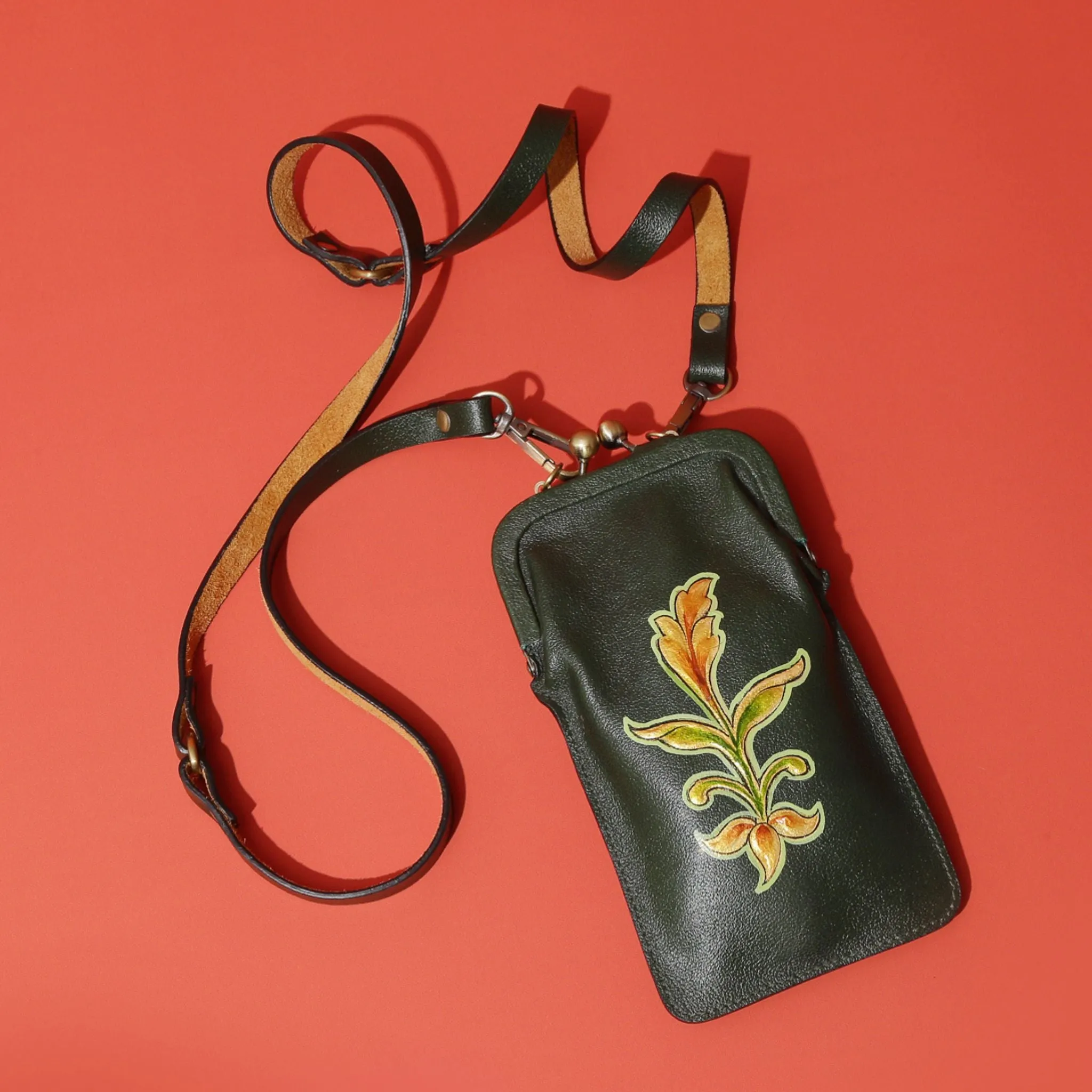 "Baagh" SLING - Green