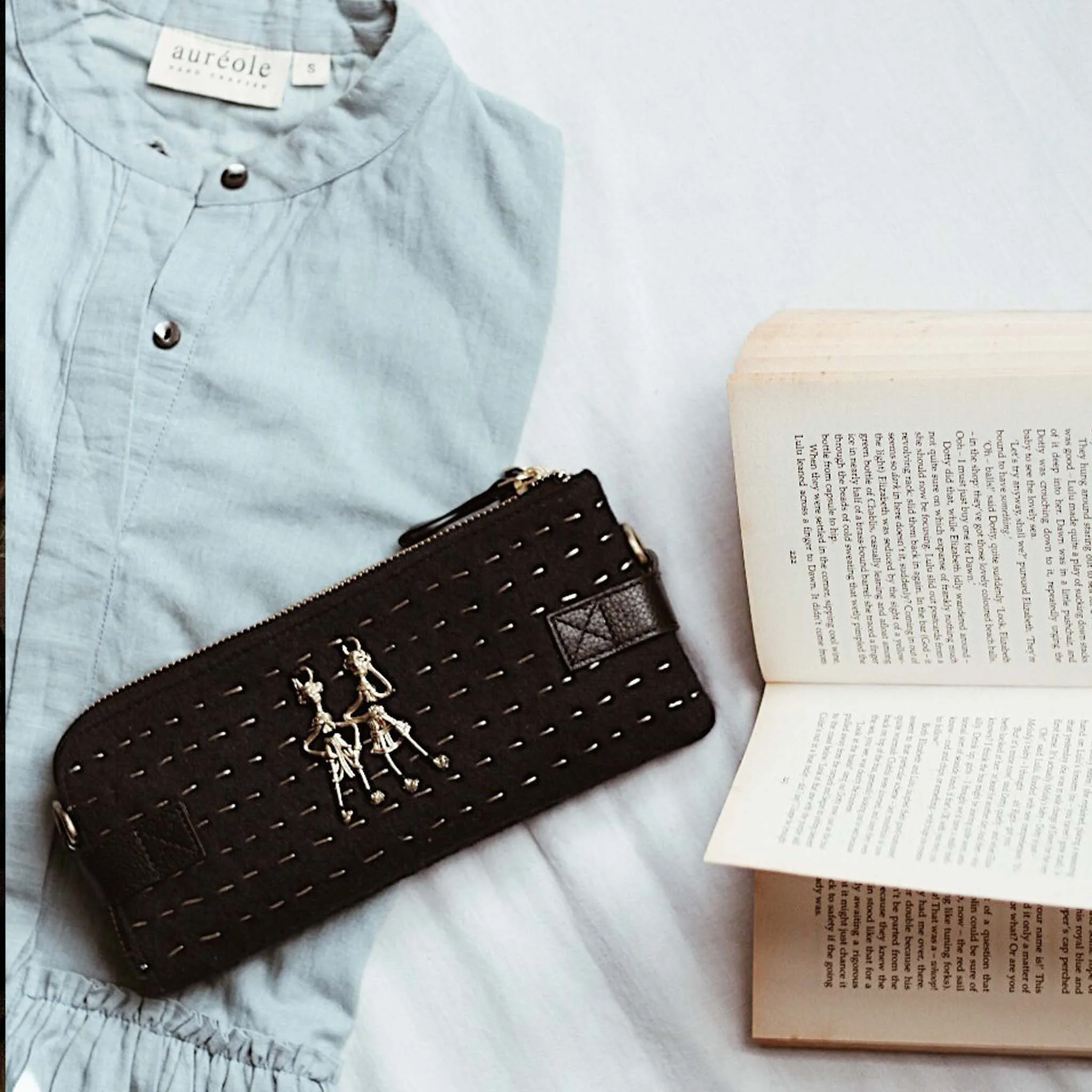 "Jodi" SLING WALLET - Black