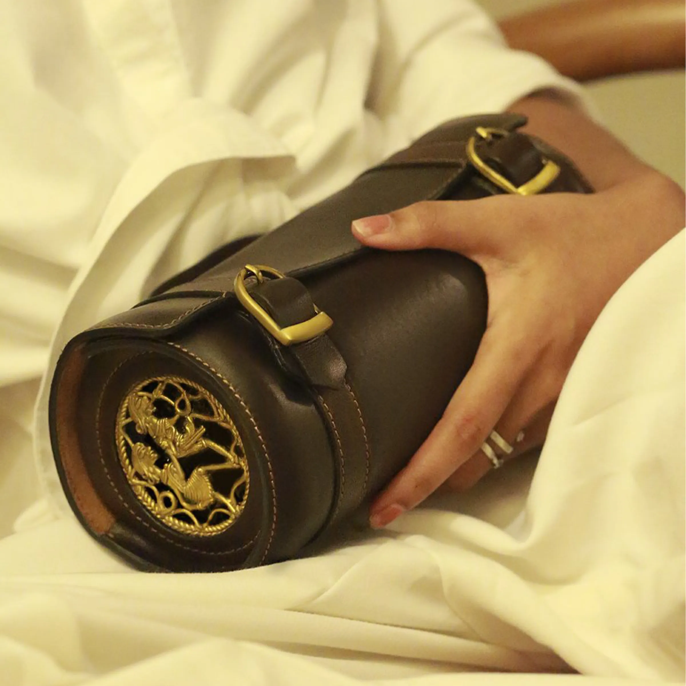 "Sarfira" CYLINDER SLING