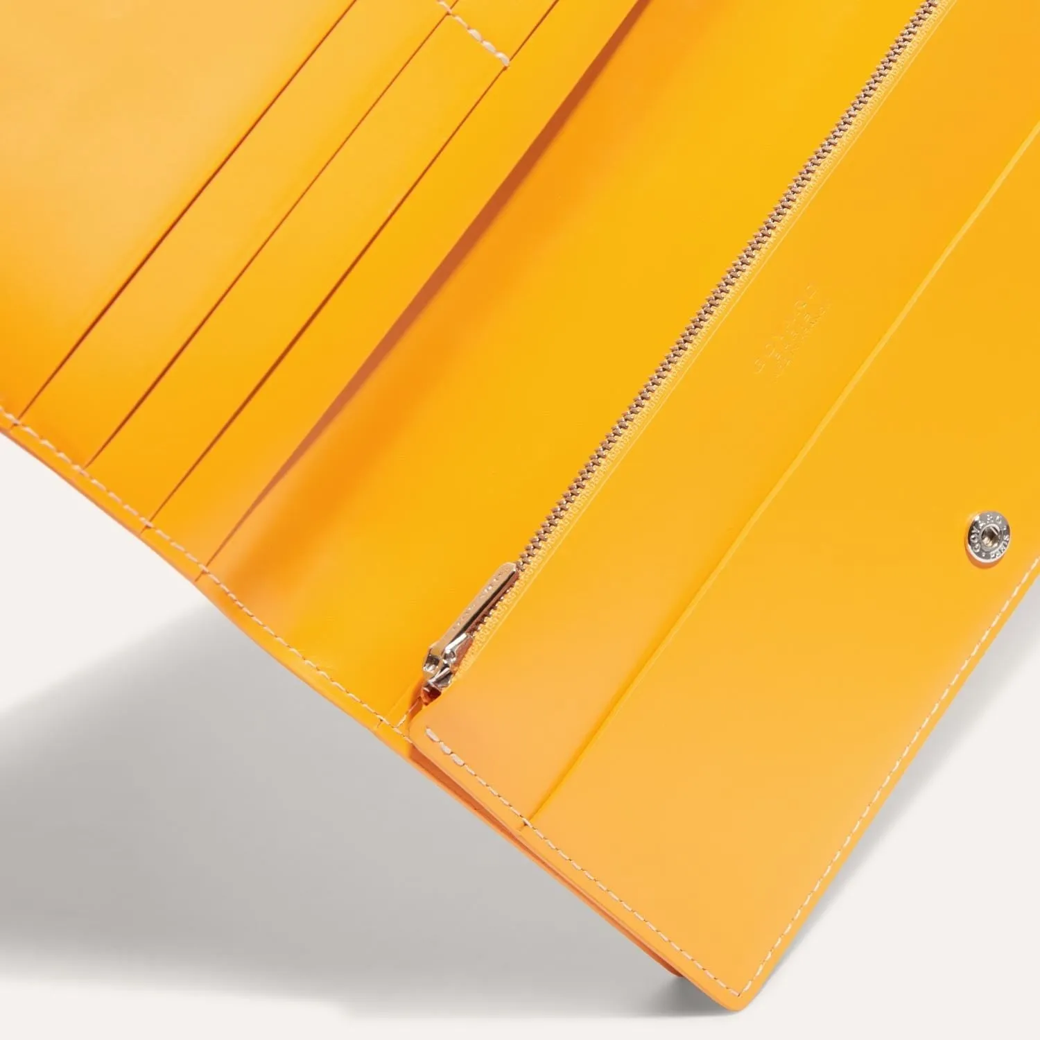 Richelieu Wallet