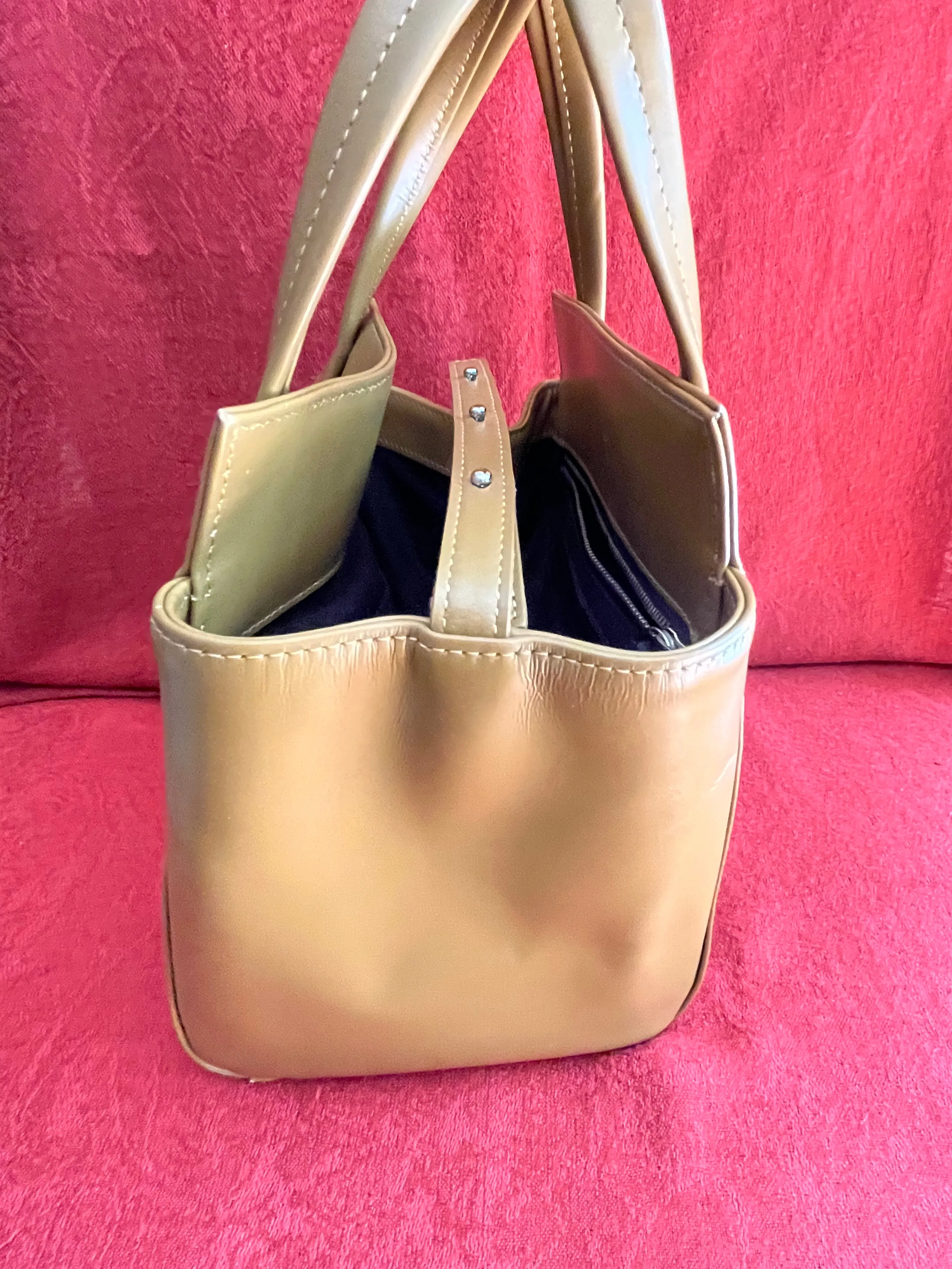 Small Short Handled Leather Bag by Vasic