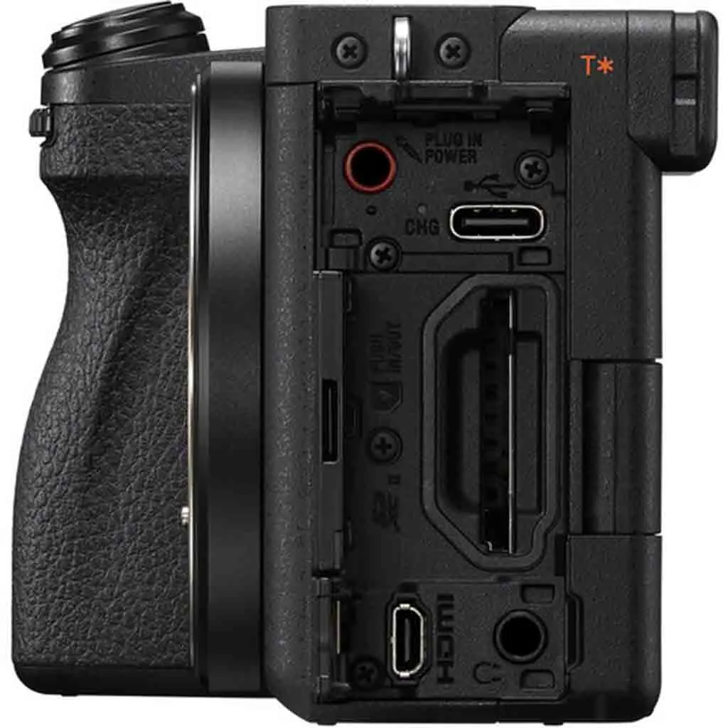 Sony Alpha A6700 Mirrorless Camera 18-135mm Kit