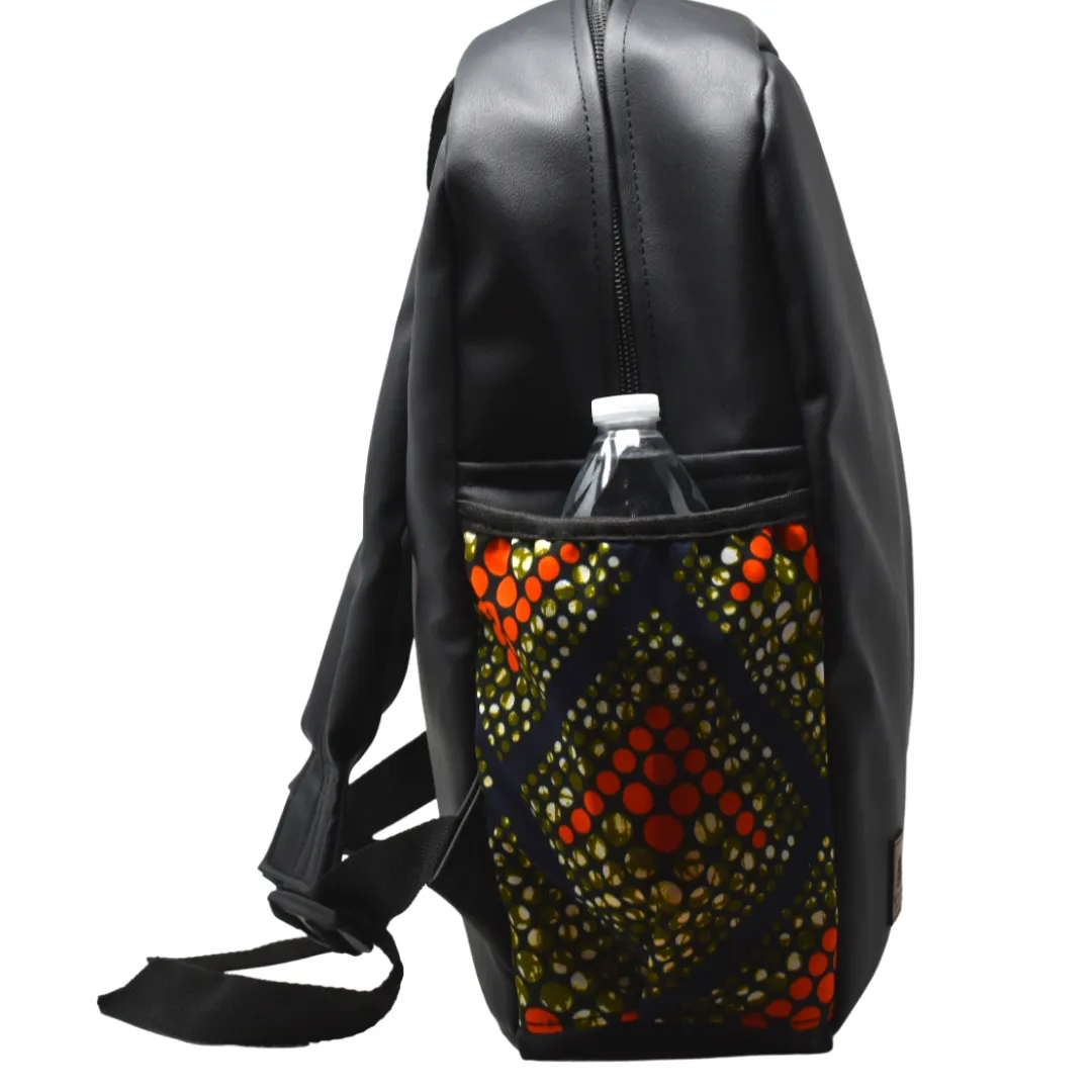 Taoo Backpack: Green/Blue Arrows