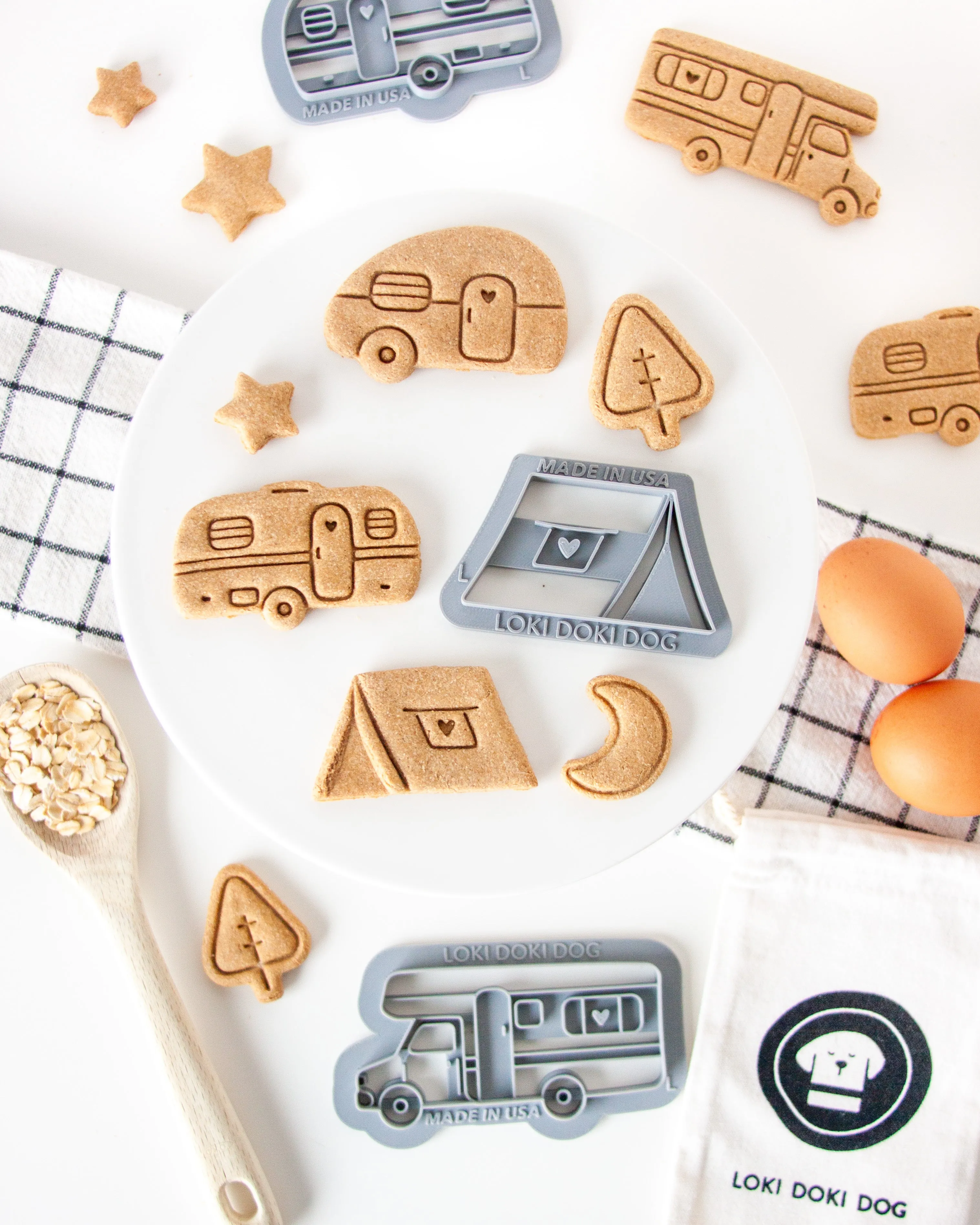 Travel Trailer Shaped Cookie Cutter