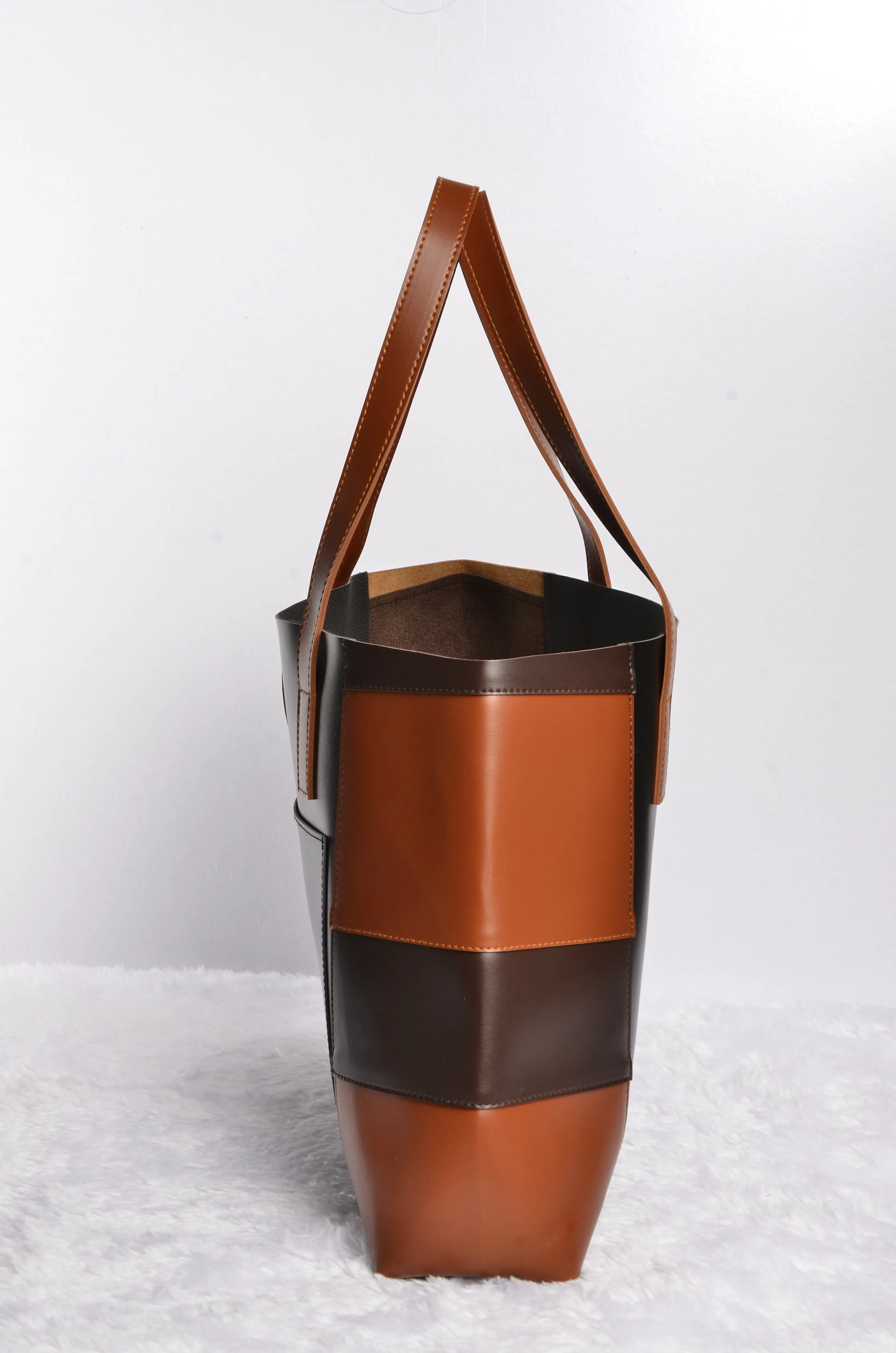 Two toned tote bag