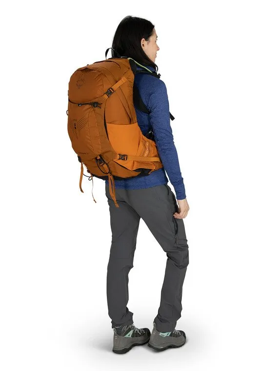 UNLTD Antigravity 32 Women's Backpack