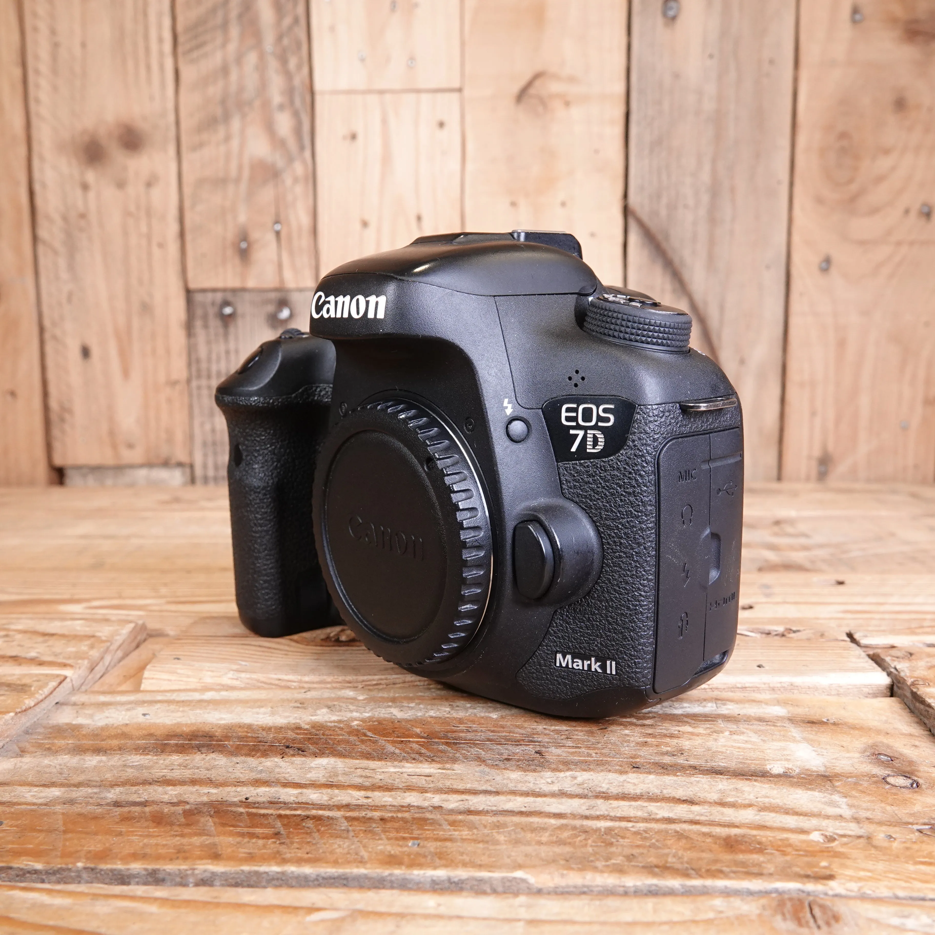 Used Canon EOS 7D Mark II Digital SLR Camera Body