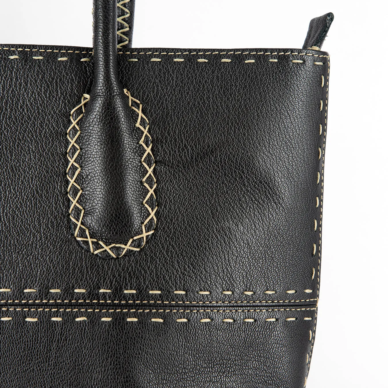 Vanessa : Ladies Leather Shopper Handbag in Black Cayak