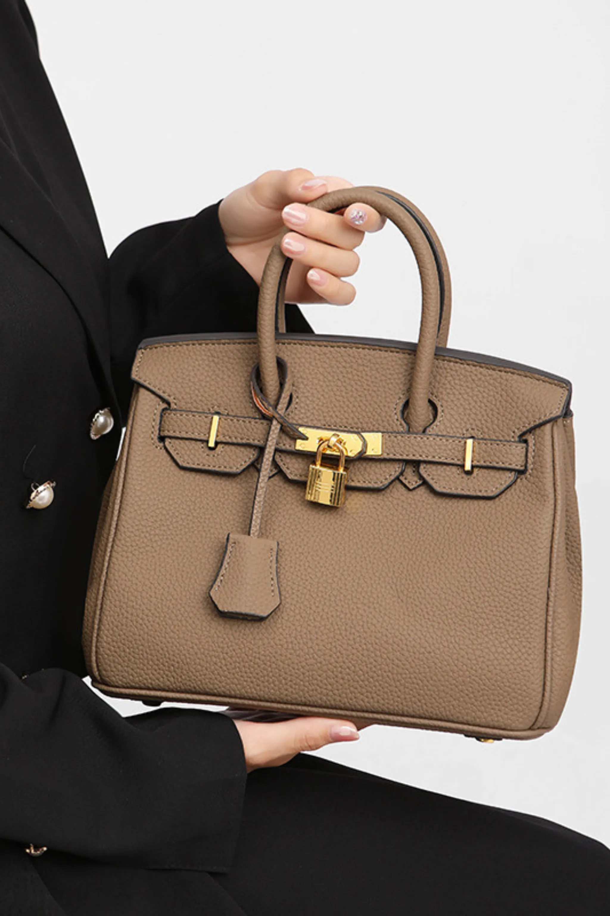 VIVIENNE LUXE STRUCTURED BAG