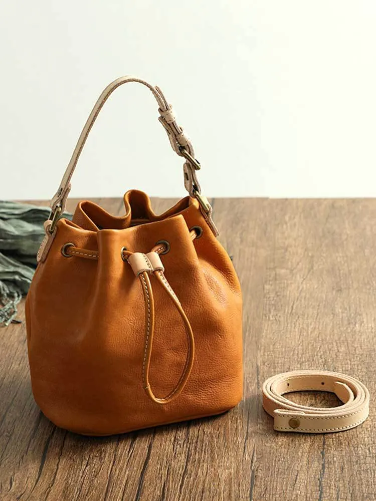 Women's Genuine Leather Vintage Handmade Vegetable Tanned Drawstring Crossbody Bags