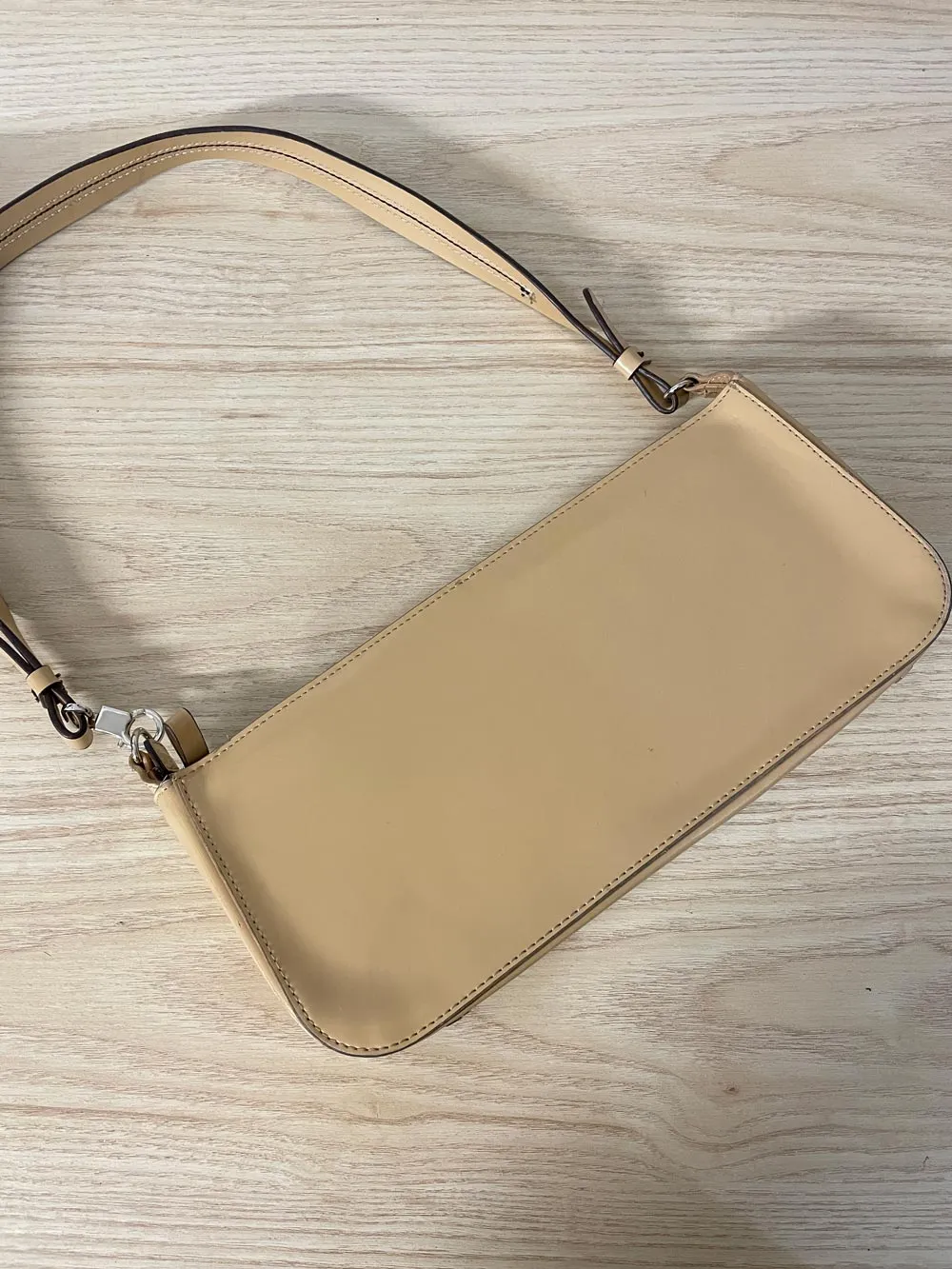 y2k elle faux leather structured shoulder bag