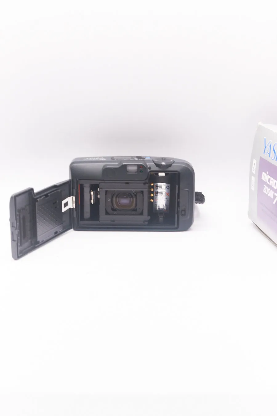 Yashica Microtech zoom 70 - Analog Camera - Used